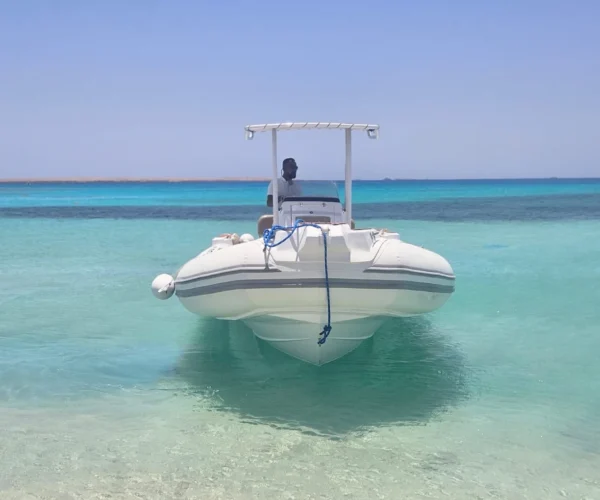 Private Speed Boat Hula Hula Hurghada with Snorkeling and Transfers