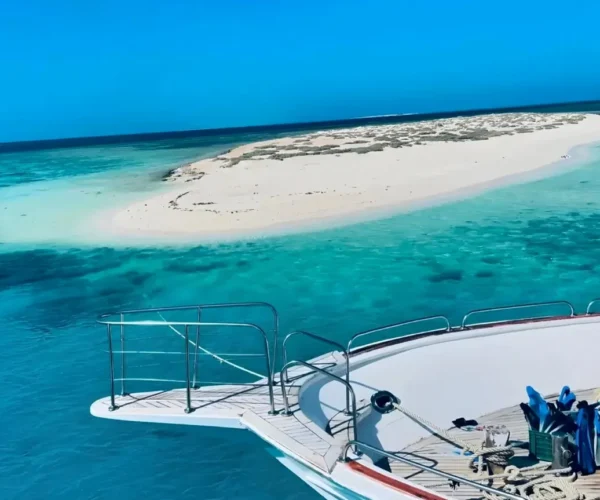 Marsa Alam: Hamata Islands Snorkeling Trip with Lunch and Transfers
